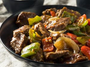 Viral Masak Daging Campur Obat Sakit Kepala Biar Empuk