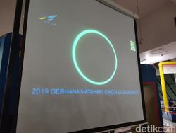 Serunya Momen Gerhana Matahari Cincin di TMII