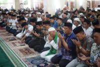 Pemprov Sulsel Gelar Salat Gerhana Matahari, Wagub Andi Sudirman Hadir