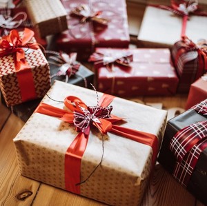 Rekomendasi Hampers Natal dan Tahun Baru, Harga di Bawah Rp 150 Ribu Rekomendasi Hampers Natal dan Tahun Baru, Harga di Bawah Rp 150 Ribu