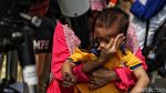 Antusias Anak-anak di Jakarta Melihat Gerhana Matahari Cincin