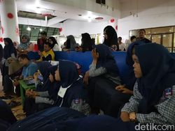 Serunya Momen Gerhana Matahari Cincin di TMII