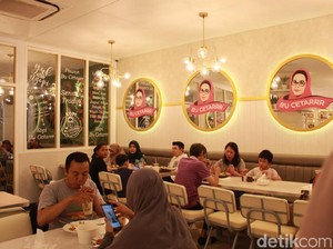 5 Fakta Pawon Kopi Bu Cetarrr, Usaha Kuliner Ibu dan Adik Syahrini