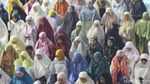 Suasana Salat Gerhana Matahari di Masjid Istiqlal