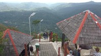 Gardu pandang maupun gazebo di Puncak Widosari Samigaluh sudah dilengkapi pagar pengaman. Tapi tetap hati-hati yah. (Foto: Eko Susanto/detikcom)
