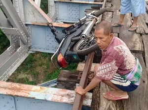 Pria di Bondowoso Dikabarkan Jatuh ke Sungai dan Hilang Terseret Arus