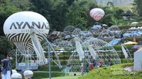 Ayanaz Gedongsongo punya 35 spot foto kekinian, mulai dari ruang santai terbuka di tengah kolam, balon udara hingga bubble tent. (Andy Pattihua/dtraveler)