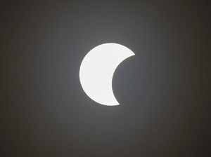 Ini Wilayah Indonesia yang Bisa Lihat Gerhana Matahari 21 Juni