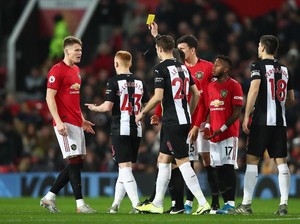 Apes Betul McTominay: Rekor Kartu Kuning Tercepat, Lalu Cedera Lutut