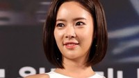 Hwang Jung Eum menikah dengan Lee Young Don pada 2016 dan telah dikaruniai seorang anak di tahun yang sama. Foto: Instagram