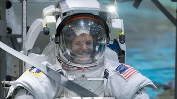 Nantinya para calon astronot akan lulus dari program latihan pada 10 Januari 2020. Mereka bisa mendapat penugasan di International Space Station (ISS), program Artemis, hingga terbang ke Mars. Foto: NASA/David DeHoyos
