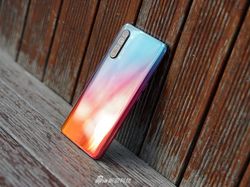 Aksi Menggoda Oppo Reno3 dan Reno3 Pro