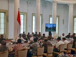 Segera Disetor ke DPR, Jokowi Minta Polri-BIN Cek Dampak UU Sapu Jagat