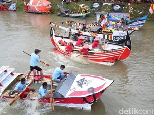 Balap Gethek: Cara Warga Karangdoro Banyuwangi Jaga Kebersihan Sungai