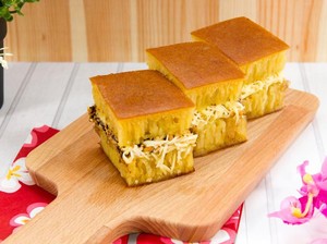 Liburan ke Bandung, Jangan Lewatkan Dua Martabak Ini