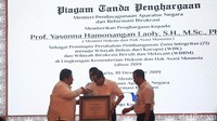 Dalam kesempatan tersebut Yasonna juga mendapat piagam penghargaan sebagai pemimpin perubahan pembangunan zona integritas menuju wilayah bebas dari korupsi dan wilayah birokrasi bersih dan melayani di lingkungan Kemenkumham tahun 2019. Penghargaan diberikan oleh MenPAN-RB.