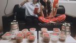 Park Jiyeon, Pelantun Take A Hike yang Mempesona Saat Kulineran