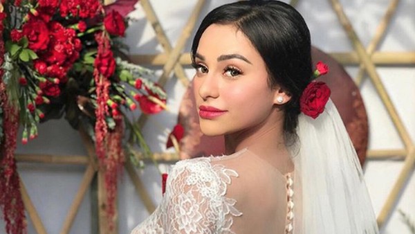 Dituding Transgender, Ini Foto Istri Jerinx yang Bikin Pria Salfok