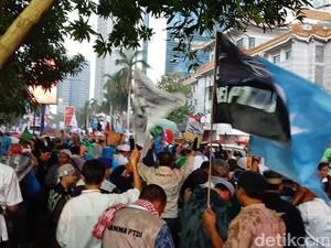 Video Massa Aksi Peduli Uighur Geruduk Kedubes China