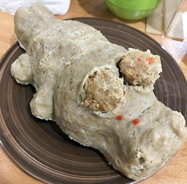 Berbentuk Buaya Hingga Payudara, 5 Bakso Berbentuk Unik