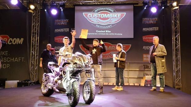 Modifikasi Yamaha Niken pertama di dunia 