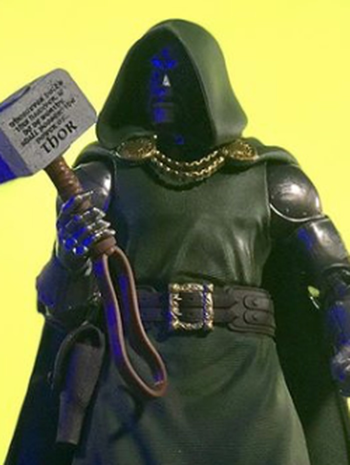 Dr Doom Dr Doom atau Victor Von Doom.