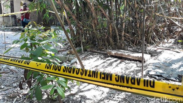 TKP penemuan kerangka Ayu Shelisa di Septic Tank milik mertuanya Waluyo di Bantul