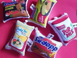 Modal Rp 150.000, Dua Sahabat Ini Bisnis Pernak-pernik Bungkus Indomie Cs