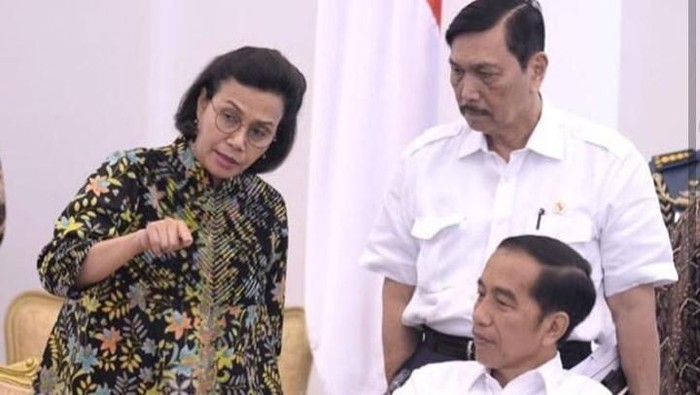 Menteri Keuangan Sri Mulyani memamerkan suasana sidang kabinet soal cipta lapangan kerja di Instagramnya. Bagaimana suasananya?