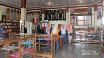 Foto: Tempat Mencari Oleh-oleh di Sumatera Barat