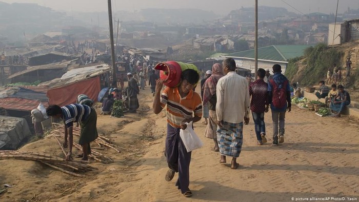HIV dan Penyakit Menular Seksual Mewabah di Kamp Pengungsi Rohingya