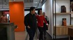 Momen Santai Erick Thohir Blusukan ke Sarinah