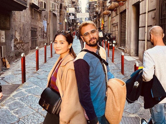 Foto liburan Raffi Ahmad dan Nagita Slavina