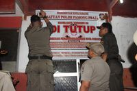 Kafe-kafe dan tempat karaoke yang disegel boleh beroperasi lagi setelah mengurus izin.