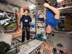 Potret Astronot Tukang Listrik, Perempuan Terlama Tinggal di Luar Angkasa