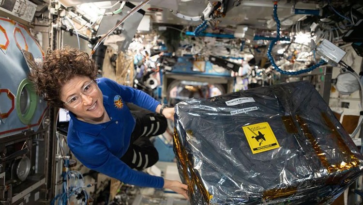 Astronot NASA Christina Koch, perempuan terlama tinggal di luar angkasa.