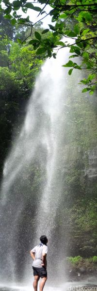 Air Terjun Cantik di Balik Kawasan Industri Cianjur