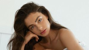 Pesona Yael Shelbia, Wanita Tercantik Dunia 2020