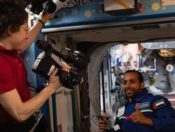 Potret Astronot Tukang Listrik, Perempuan Terlama Tinggal di Luar Angkasa