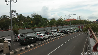 Tiket Pesawat Masih Mahal, Mobil Masuk ke Bali Meningkat