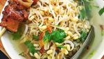 Yuk, Sarapan Soto Seger Berkuah Bening yang Gurih Hangat!