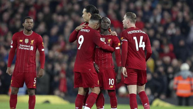 Rekor Kandang Liverpool Lebih Buruk dari Man City - CNN Indonesia