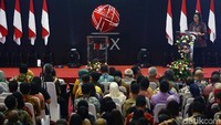 Dalam acara tersebut Sri Mulyani sekaligus menutup Perdagangan saham tahunan 2019.