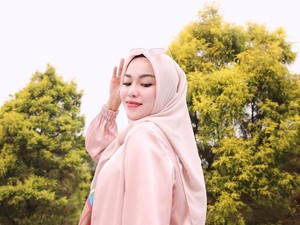 5 Artis yang Mengidap Bipolar Seperti Medina Zein