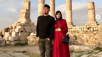 Hingga kini belum diketahui rencana Ahmad Dhani di akhir tahun ini bersama keluarganya. Dok. Instagram/mulanjameela1