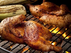 3 Resep Ayam Bakar untuk Tahun Baru, Hidangan Malam Pergantian Tahun