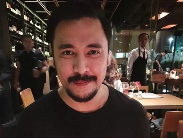 Ello Doyan Burger dan Nasi Goreng, Ini Keseruan Momen Makannya