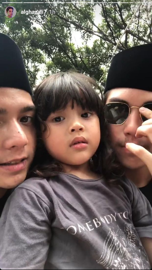 Shafeea Nangis Dipeluk Ahmad Dhani, Al Ghazali Cium Sang Adik