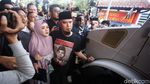 Momen Ahmad Dhani Kembali Hirup Udara Bebas