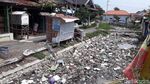 Kiriman Sampah Jadi Kado Akhir Tahun Warga Kupu di Brebes